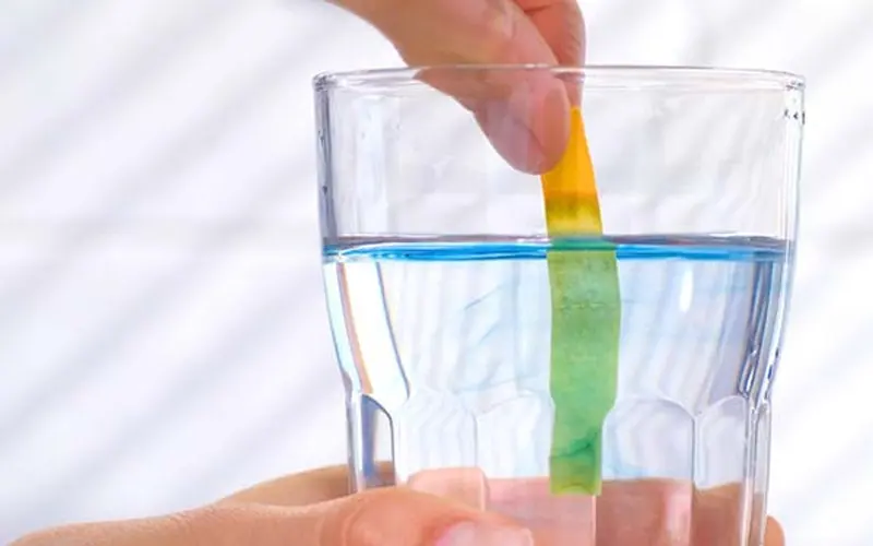 چطور pH آب را اندازه‌گیری کنیم؟