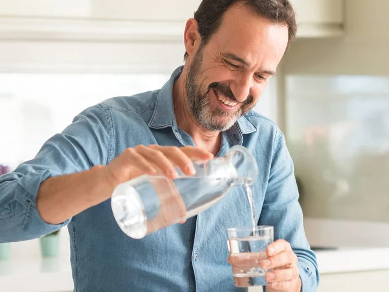 فواید و خواص آب قلیایی برای بدن